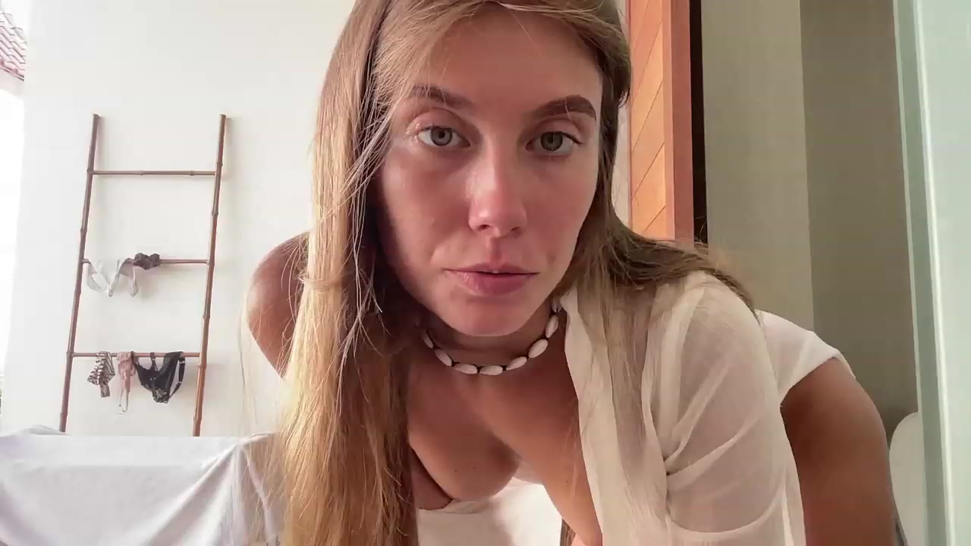 Gallery image thumbnail from JasSurfGirl's myfreecams stream on, 07/12/2023, 04:06 image 7 of 20