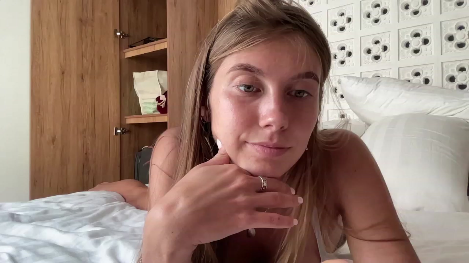 Gallery image thumbnail from JasSurfGirl's myfreecams stream on, 07/14/2023, 05:10 image 18 of 20
