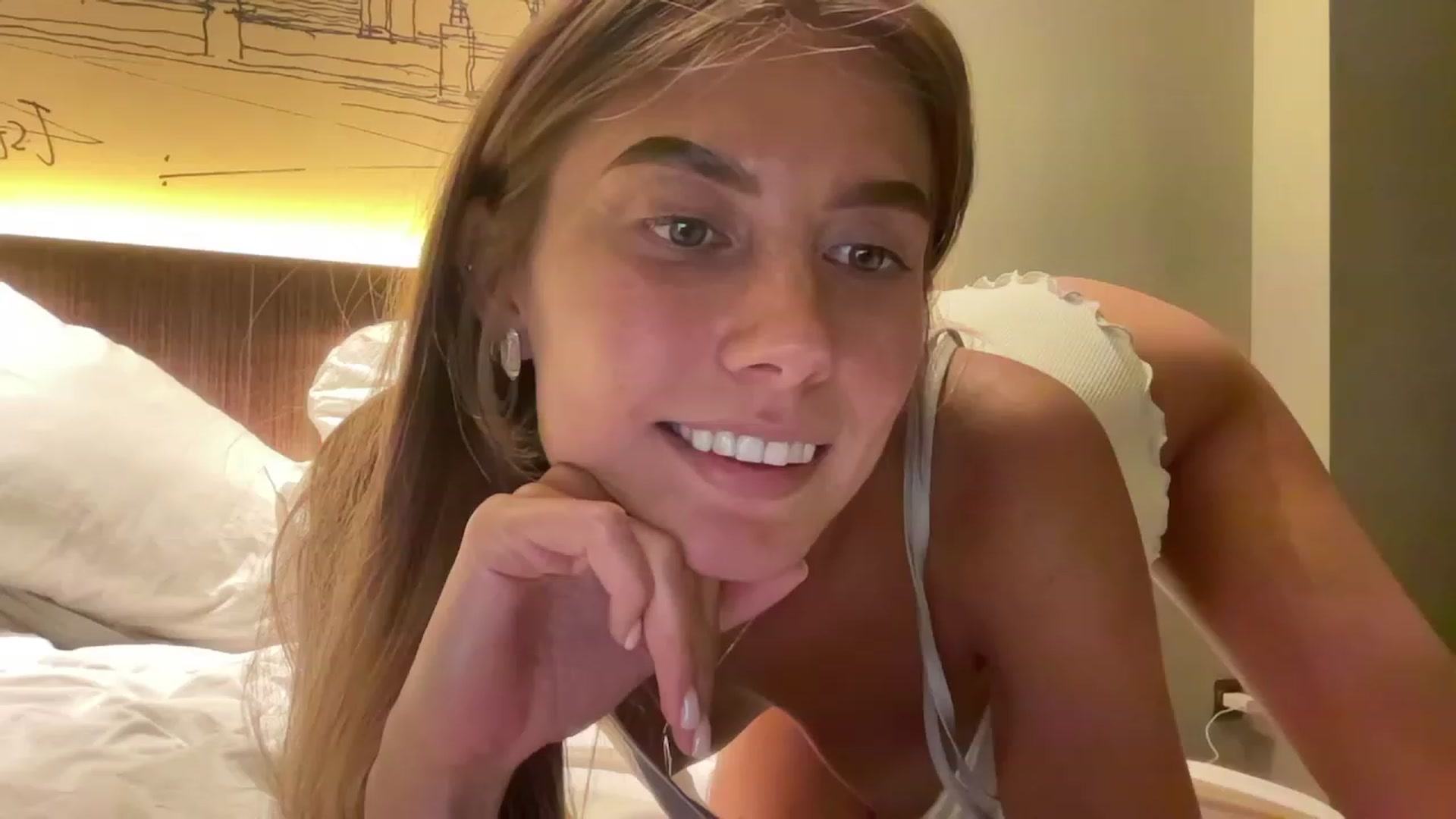 Gallery image thumbnail from JasSurfGirl's myfreecams stream on, 07/26/2023, 12:37 image 15 of 20