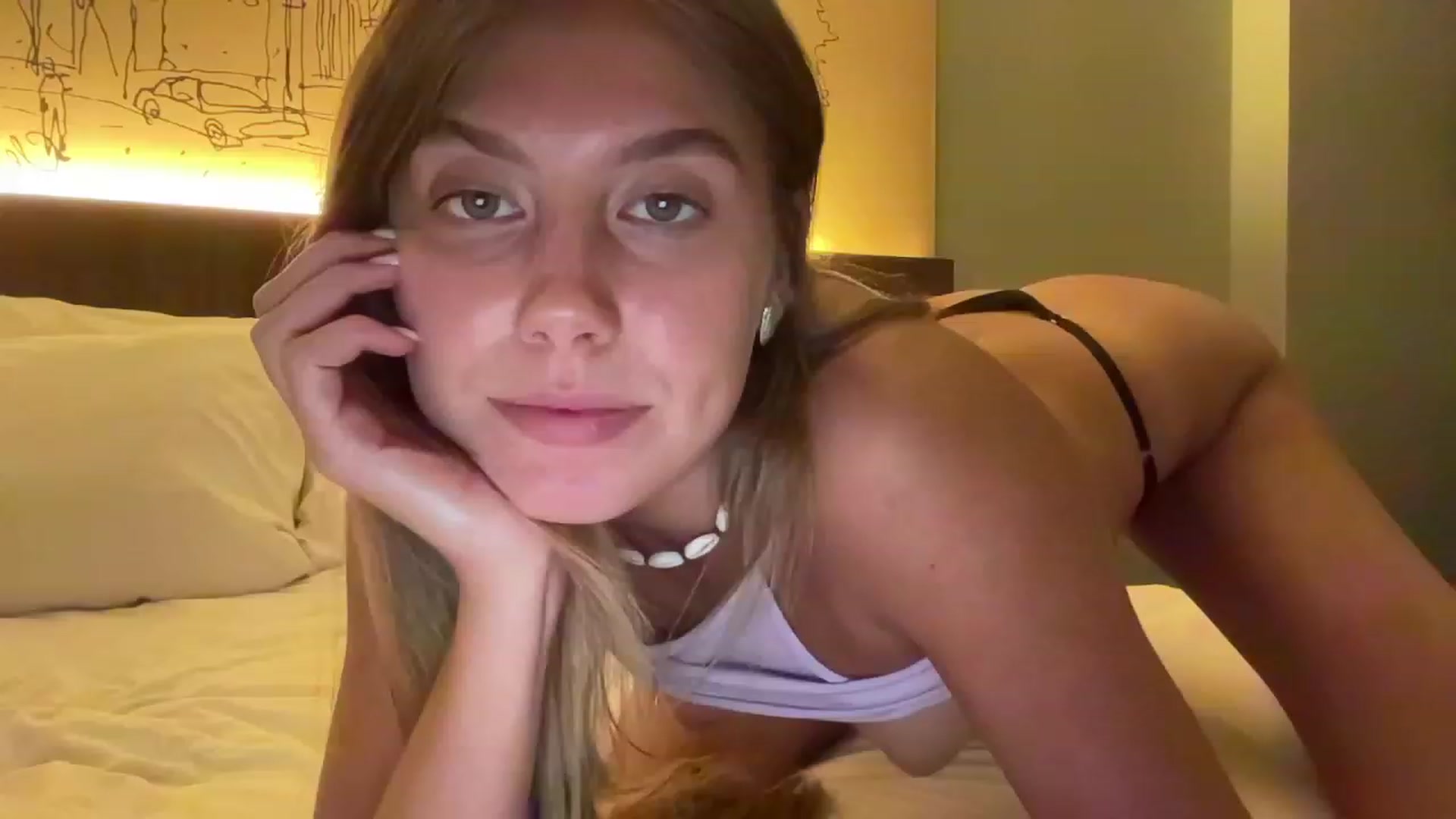 Gallery image thumbnail from JasSurfGirl's myfreecams stream on, 08/03/2023, 12:52 image 8 of 20