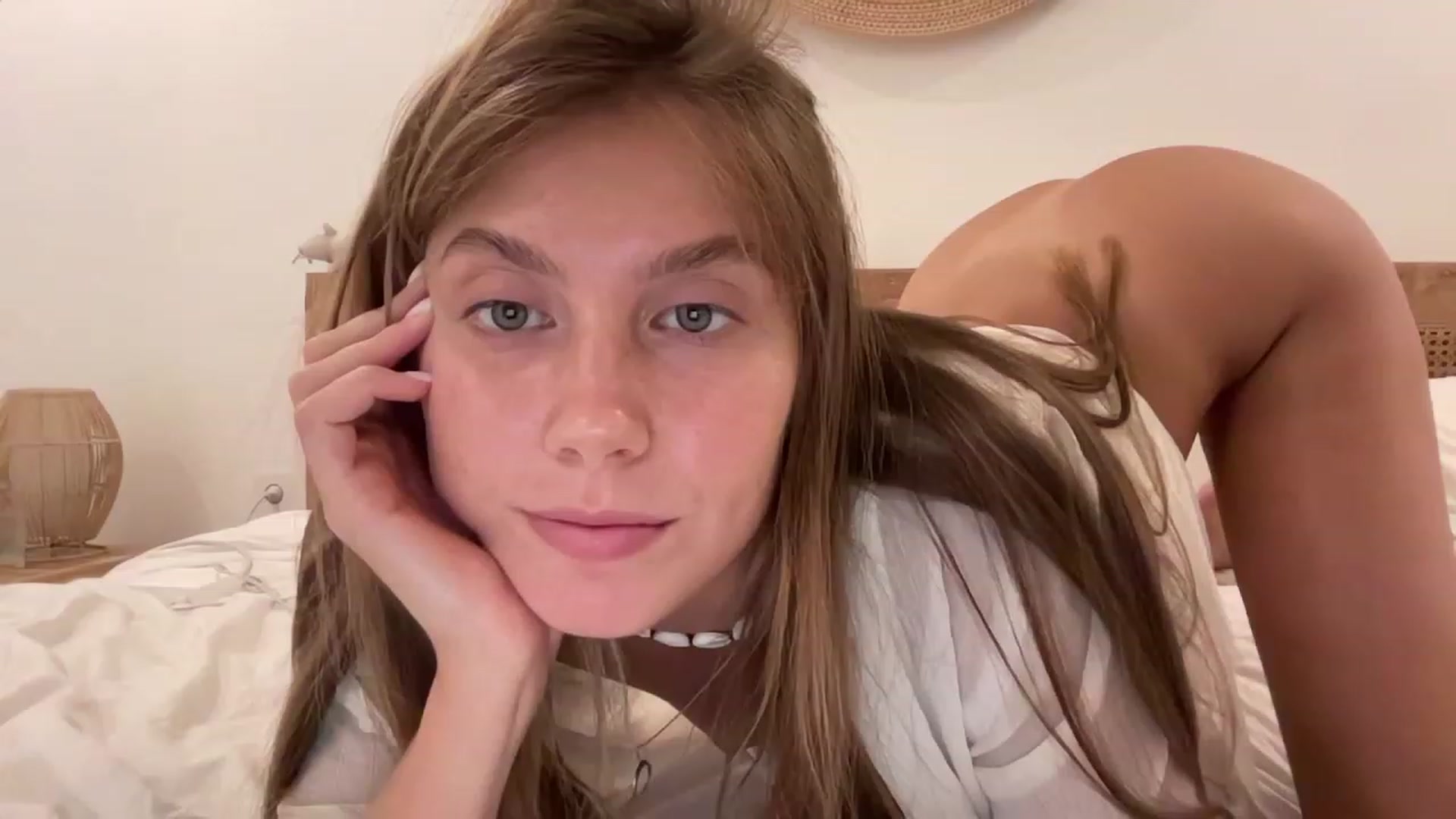 Gallery image thumbnail from JasSurfGirl's myfreecams stream on, 08/09/2023, 06:27 image 11 of 20