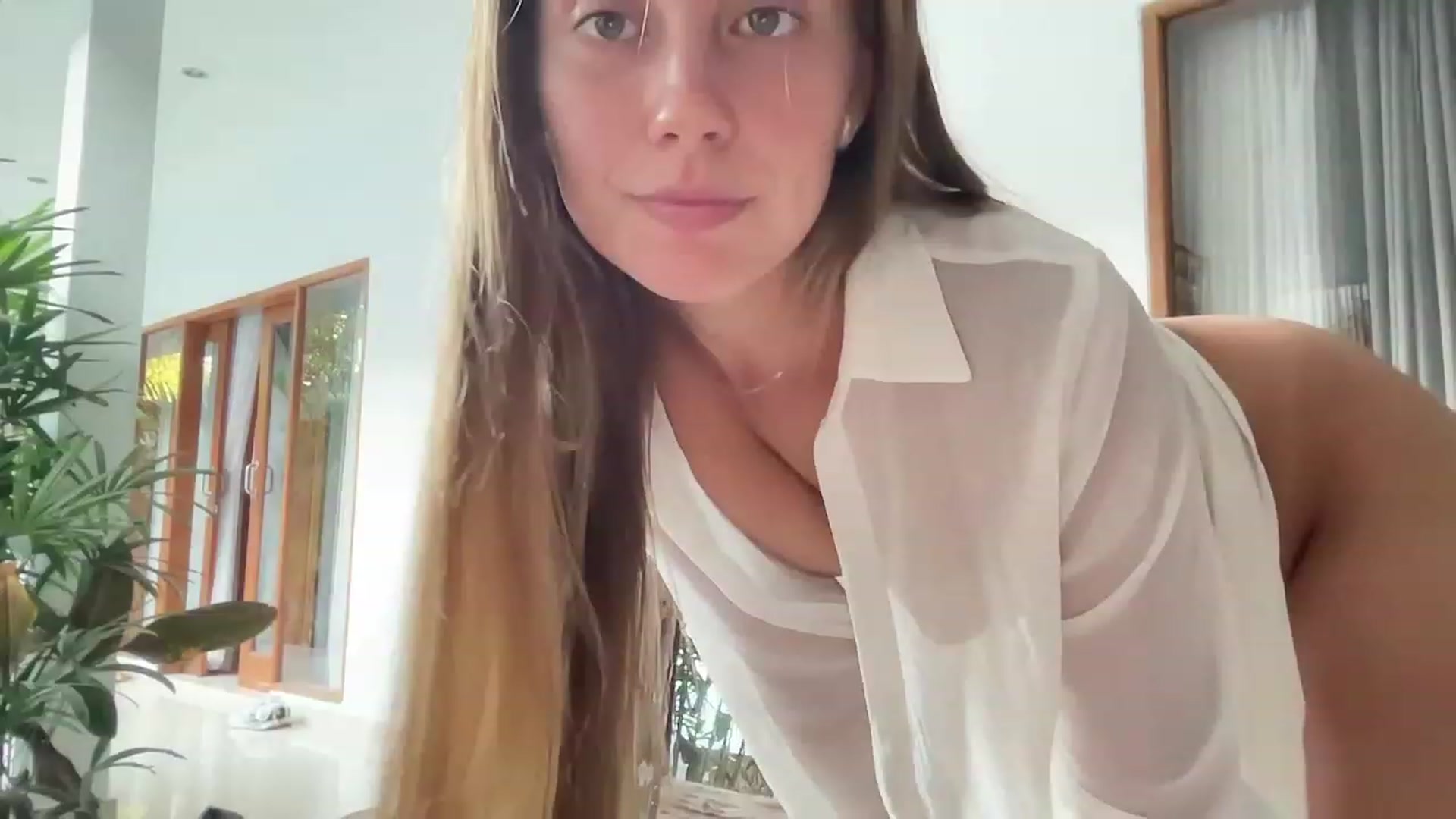 Gallery image thumbnail from JasSurfGirl's myfreecams stream on, 08/11/2023, 09:53 image 4 of 20