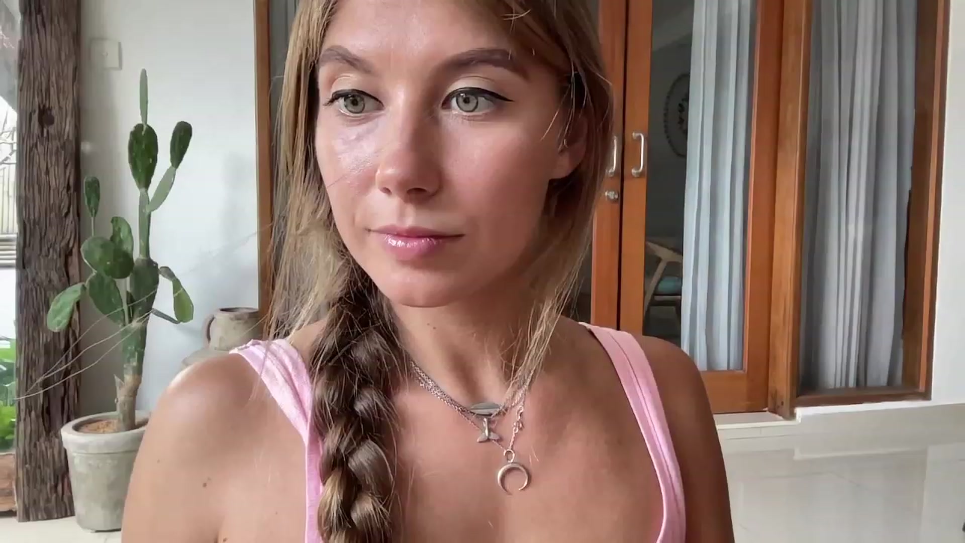 Gallery image thumbnail from JasSurfGirl's myfreecams stream on, 08/25/2023, 08:10 image 17 of 20
