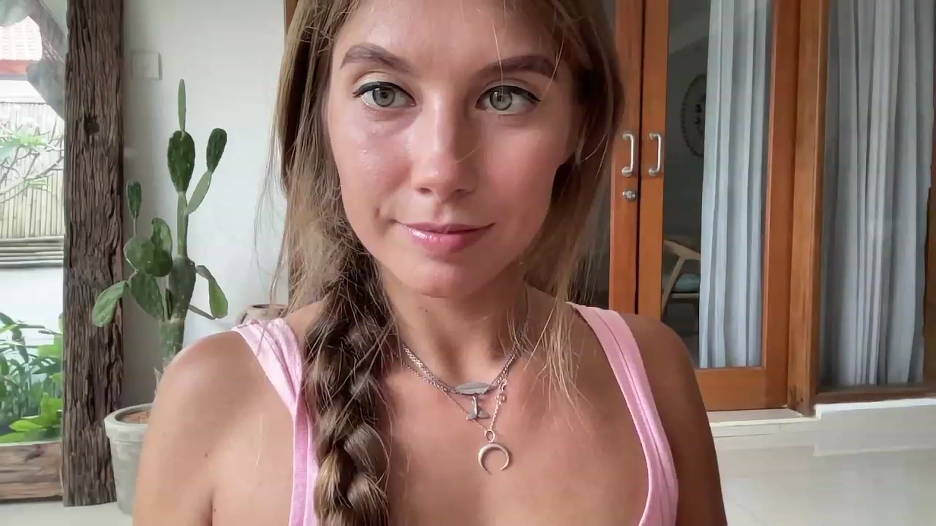 Gallery image thumbnail from JasSurfGirl's myfreecams stream on, 08/25/2023, 08:10 image 15 of 20