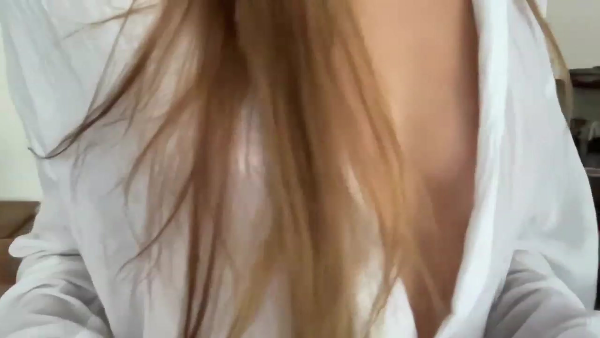 Gallery image thumbnail from JasSurfGirl's myfreecams stream on, 08/30/2023, 23:41 image 12 of 20