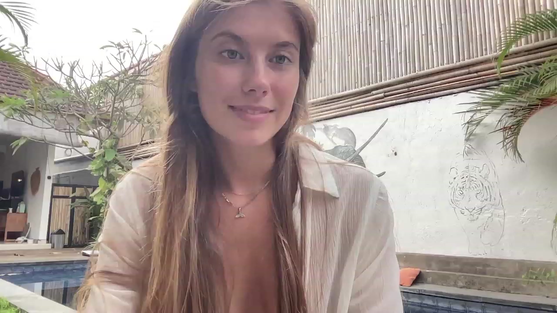 Gallery image thumbnail from JasSurfGirl's myfreecams stream on, 09/12/2023, 24:01 image 15 of 20