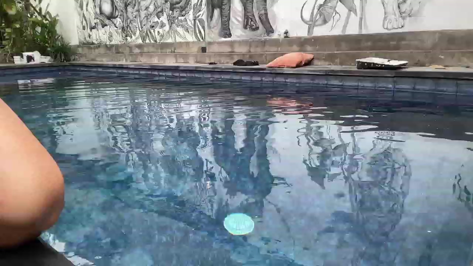 Gallery image thumbnail from JasSurfGirl's myfreecams stream on, 09/13/2023, 24:28 image 11 of 20
