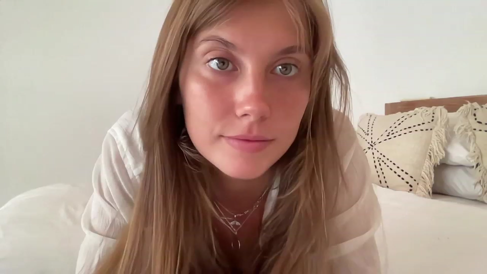 Gallery image thumbnail from JasSurfGirl's myfreecams stream on, 09/14/2023, 23:57 image 6 of 20