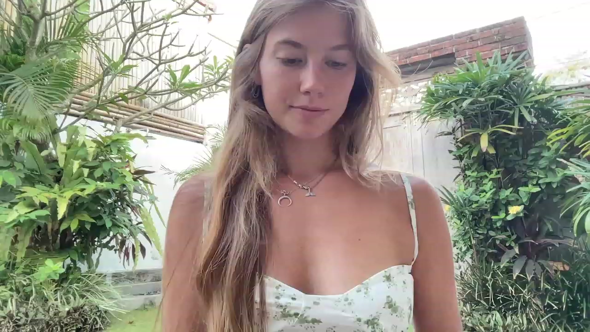 Gallery image thumbnail from JasSurfGirl's myfreecams stream on, 09/17/2023, 23:12 image 8 of 20