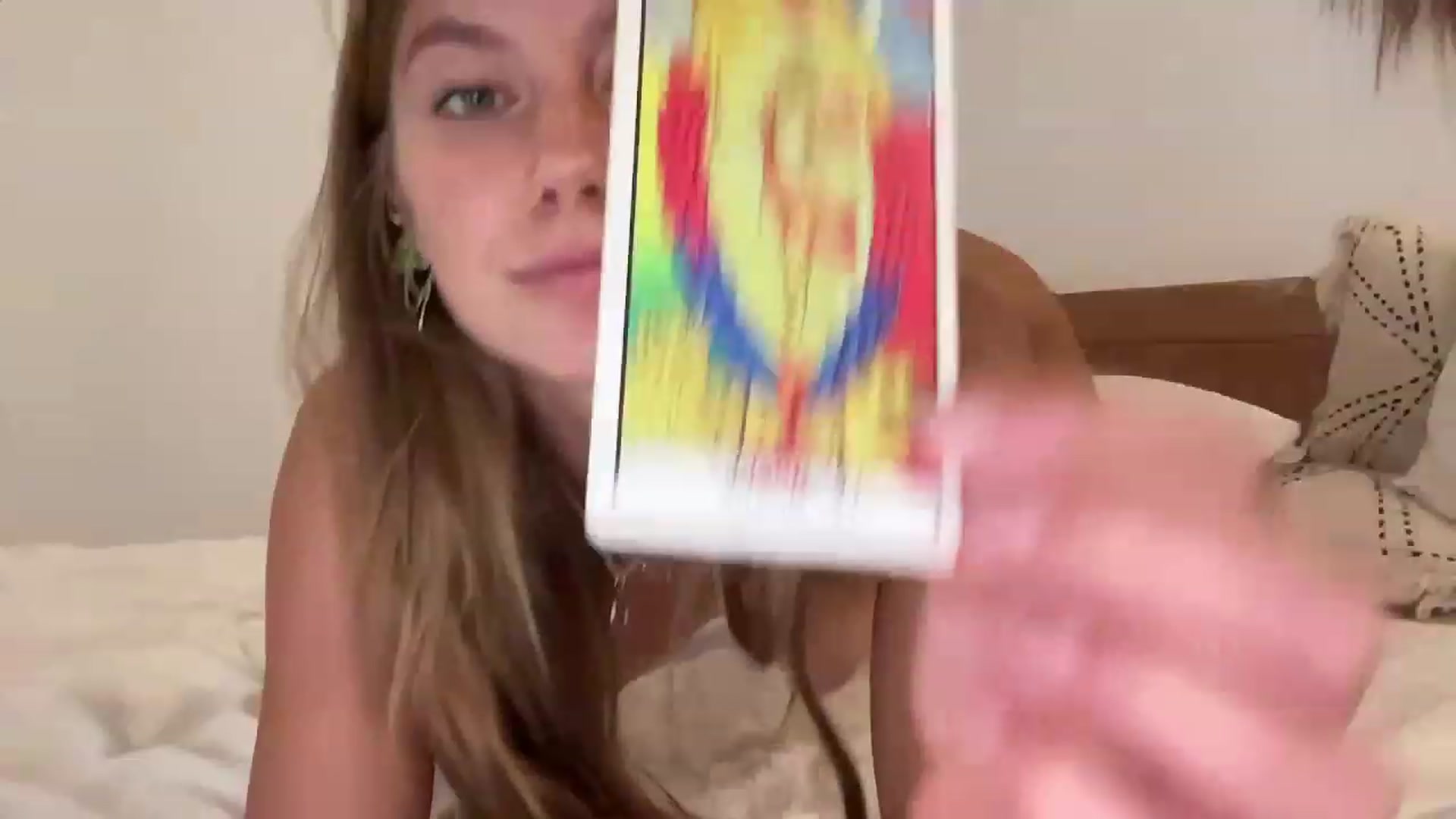 Gallery image thumbnail from JasSurfGirl's myfreecams stream on, 09/27/2023, 05:54 image 12 of 20