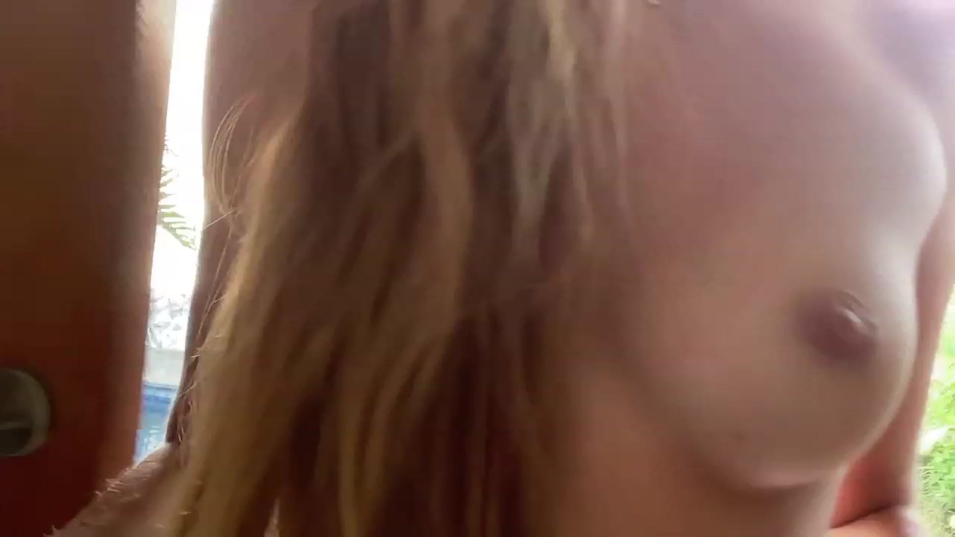 Gallery image thumbnail from JasSurfGirl's myfreecams stream on, 09/29/2023, 24:10 image 19 of 20