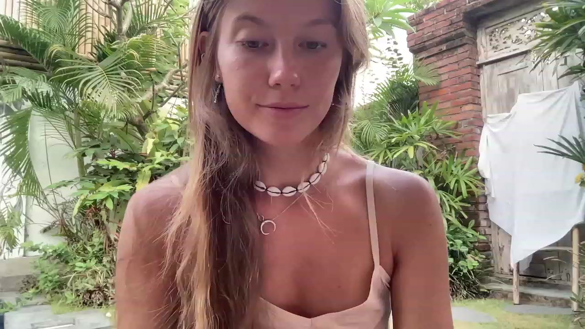 Gallery image thumbnail from JasSurfGirl's myfreecams stream on, 10/06/2023, 23:01 image 15 of 20