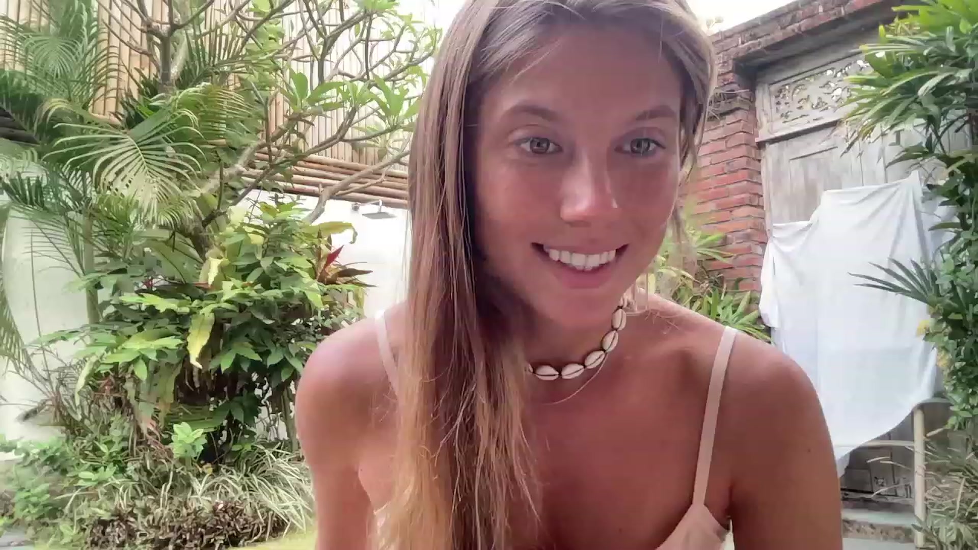 Gallery image thumbnail from JasSurfGirl's myfreecams stream on, 10/06/2023, 23:01 image 9 of 20