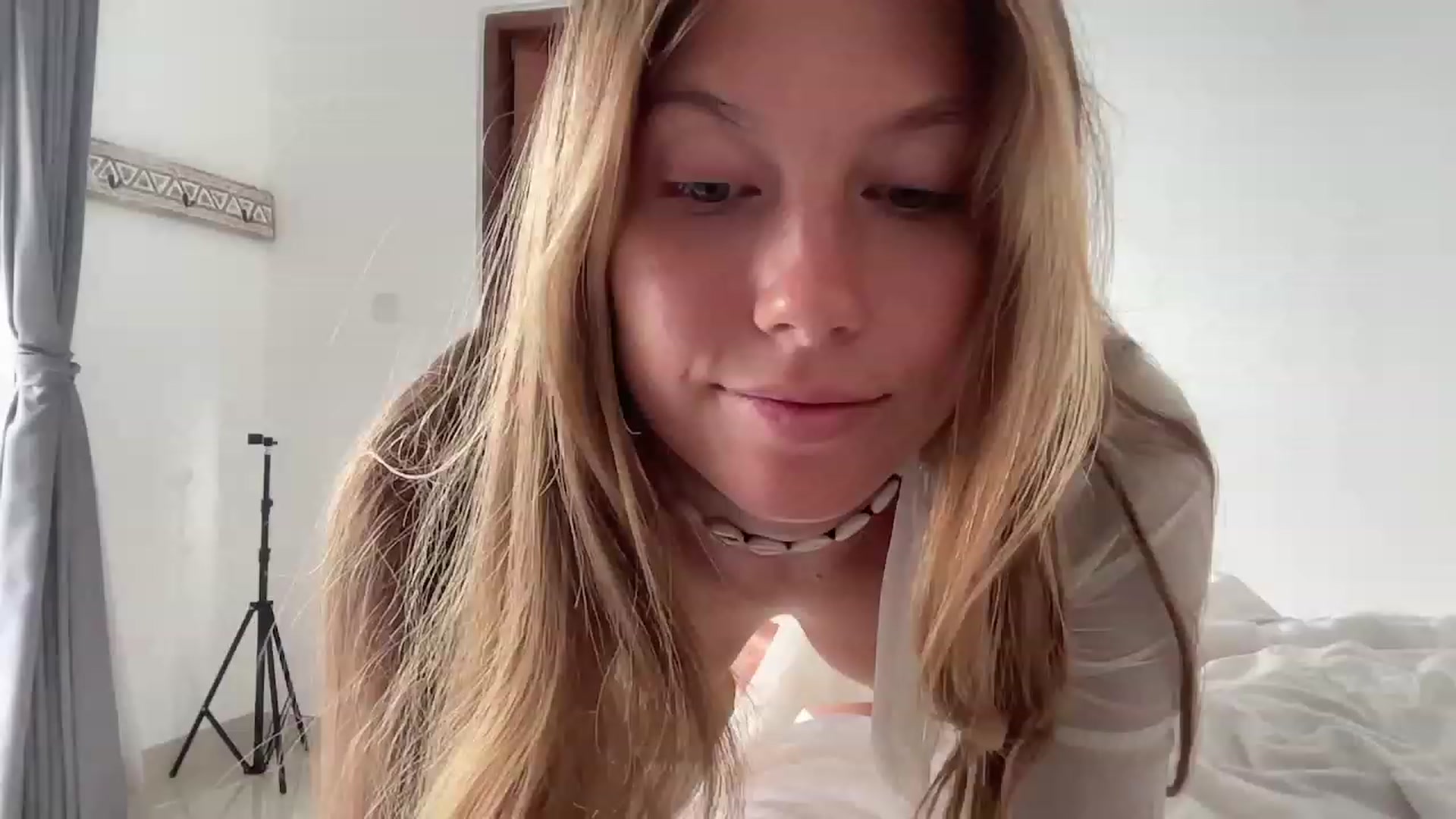 Gallery image thumbnail from JasSurfGirl's myfreecams stream on, 10/08/2023, 24:11 image 7 of 20