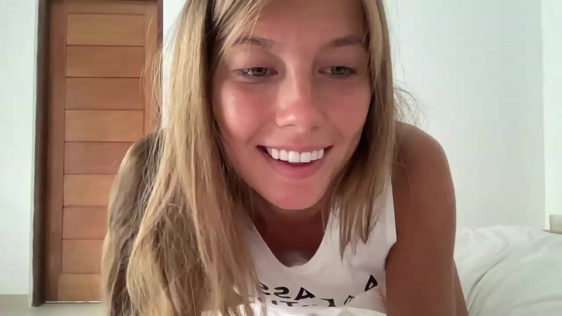 Gallery image thumbnail from JasSurfGirl's myfreecams stream on, 10/08/2023, 23:21 image 17 of 20