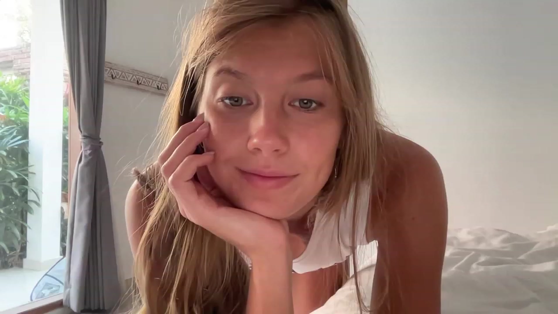 Gallery image thumbnail from JasSurfGirl's myfreecams stream on, 10/08/2023, 23:21 image 1 of 20