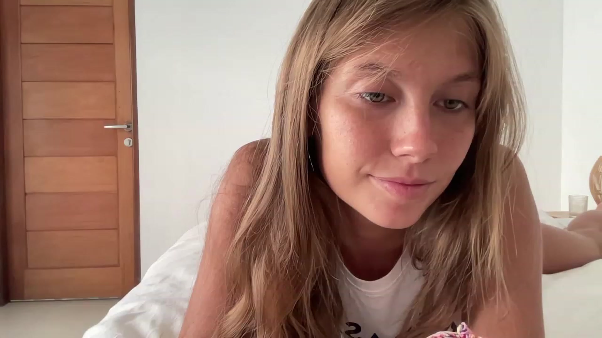 Gallery image thumbnail from JasSurfGirl's myfreecams stream on, 10/09/2023, 24:01 image 12 of 20