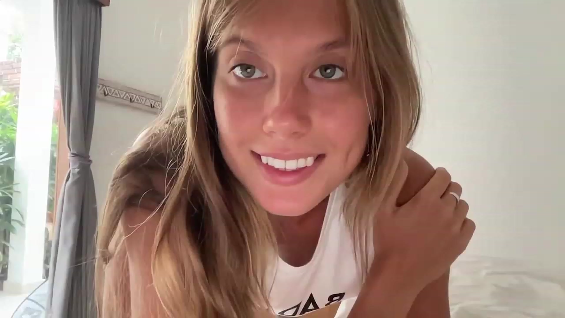 Gallery image thumbnail from JasSurfGirl's myfreecams stream on, 10/09/2023, 24:01 image 4 of 20
