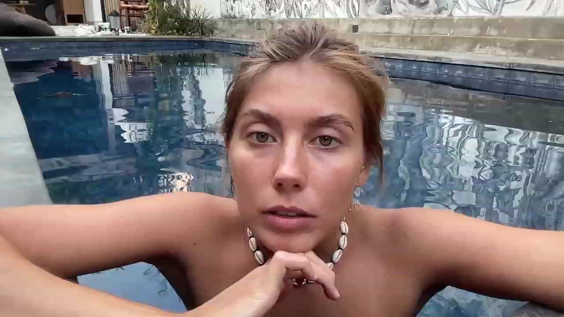 Gallery image thumbnail from JasSurfGirl's myfreecams stream on, 10/11/2023, 23:25 image 6 of 20