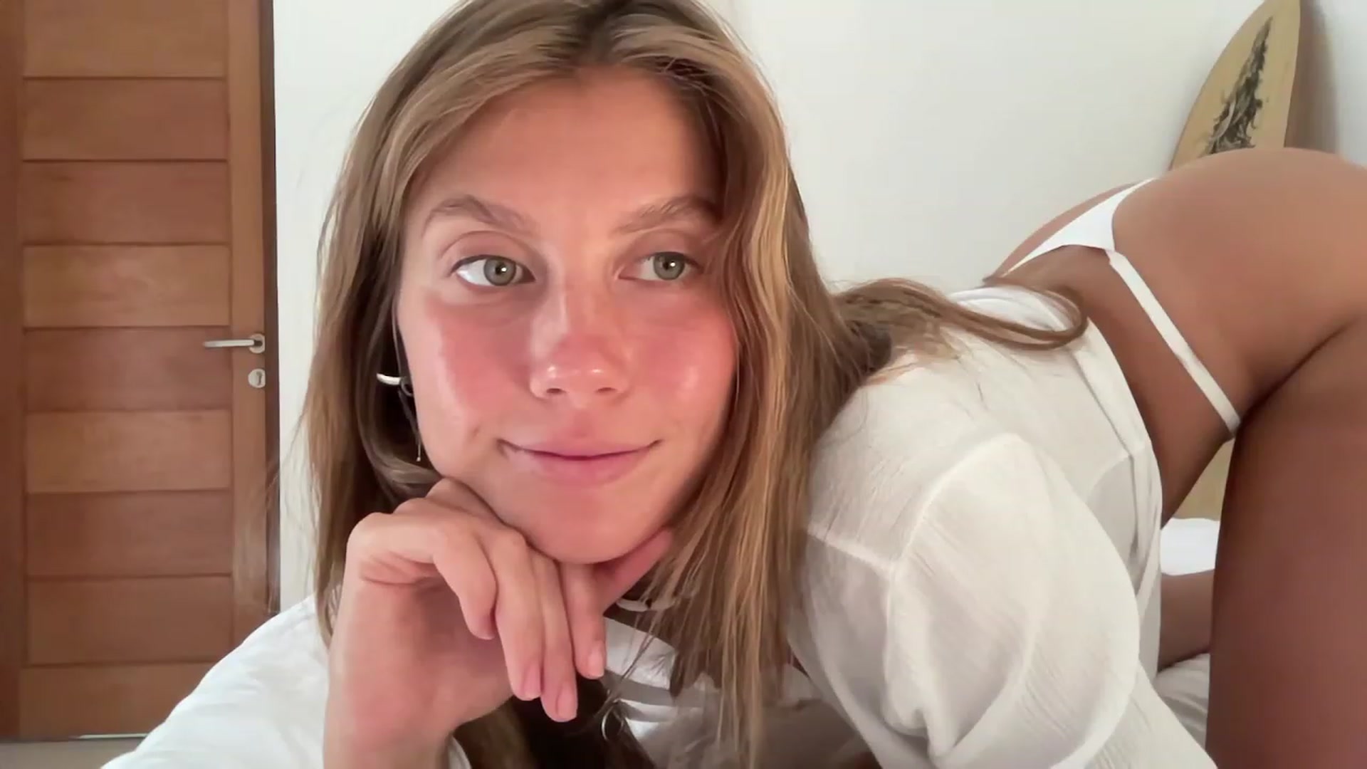 Gallery image thumbnail from JasSurfGirl's myfreecams stream on, 10/16/2023, 08:55 image 20 of 20