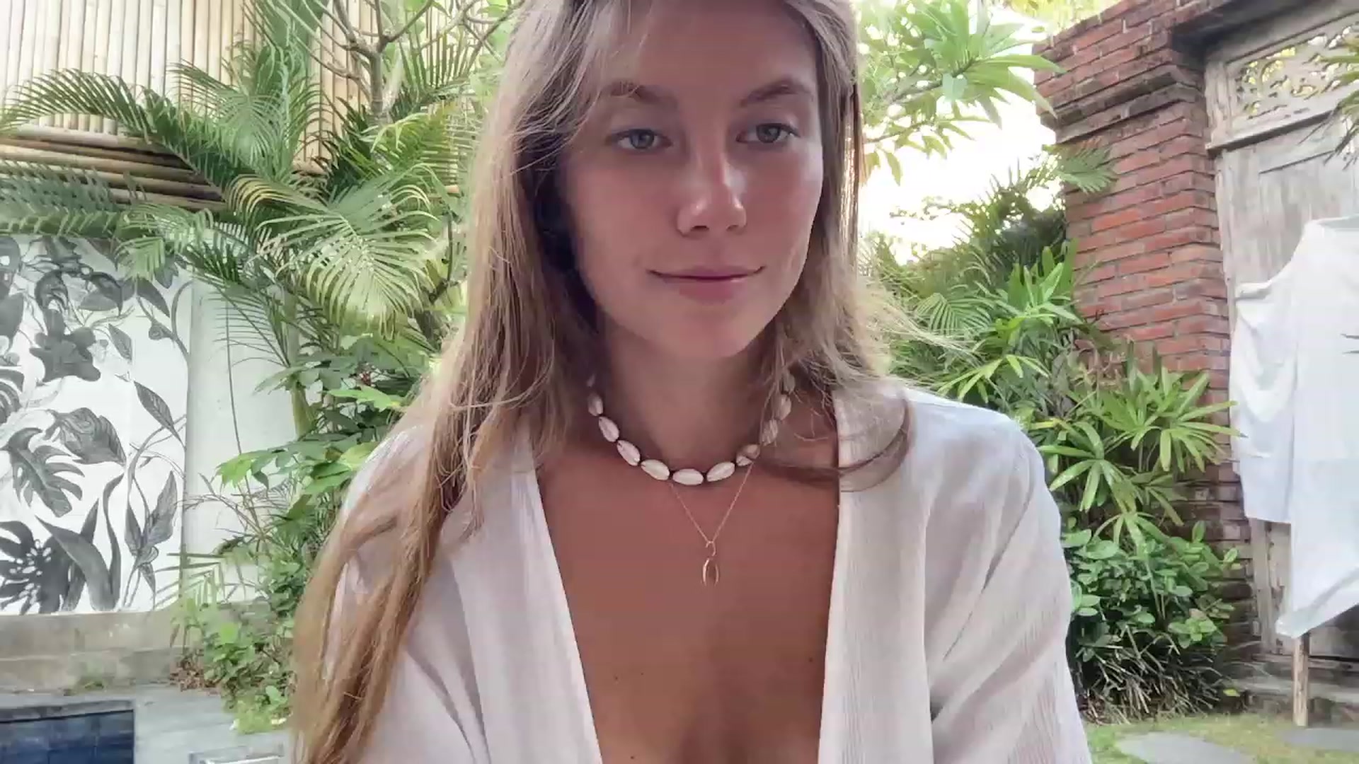 Gallery image thumbnail from JasSurfGirl's myfreecams stream on, 10/16/2023, 22:42 image 20 of 20