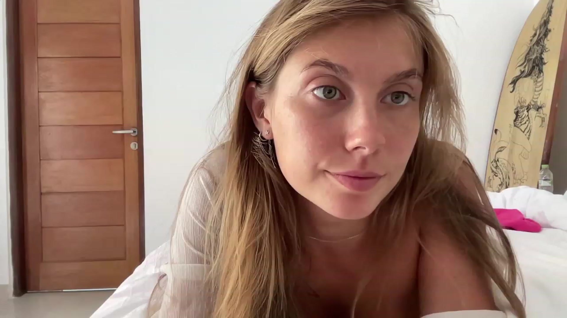 Gallery image thumbnail from JasSurfGirl's myfreecams stream on, 10/22/2023, 04:09 image 18 of 20