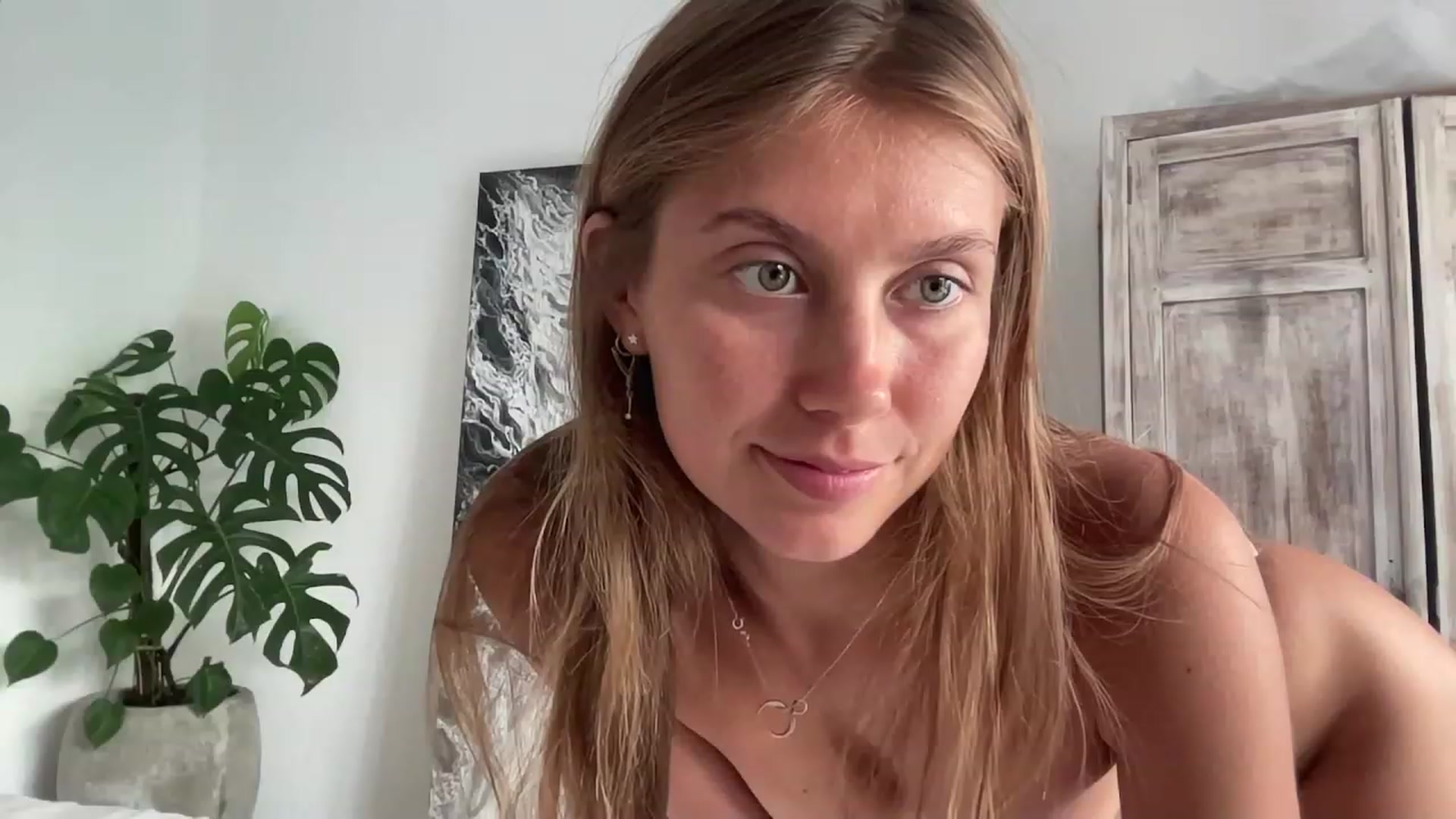 Gallery image thumbnail from JasSurfGirl's myfreecams stream on, 11/06/2023, 23:48 image 15 of 20