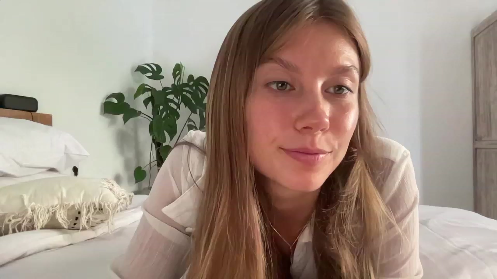 Gallery image thumbnail from JasSurfGirl's myfreecams stream on, 11/11/2023, 23:07 image 16 of 20