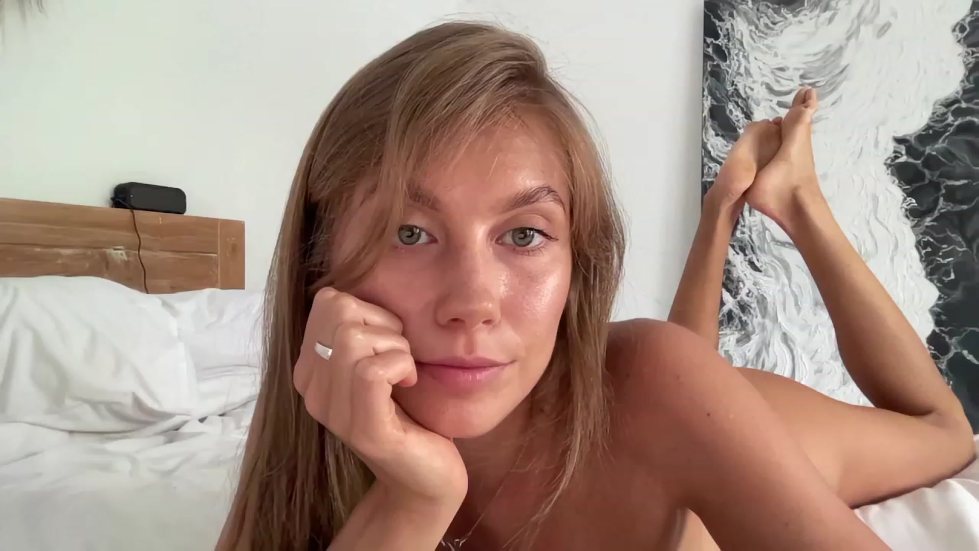 Gallery image thumbnail from JasSurfGirl's myfreecams stream on, 11/21/2023, 01:00 image 11 of 20