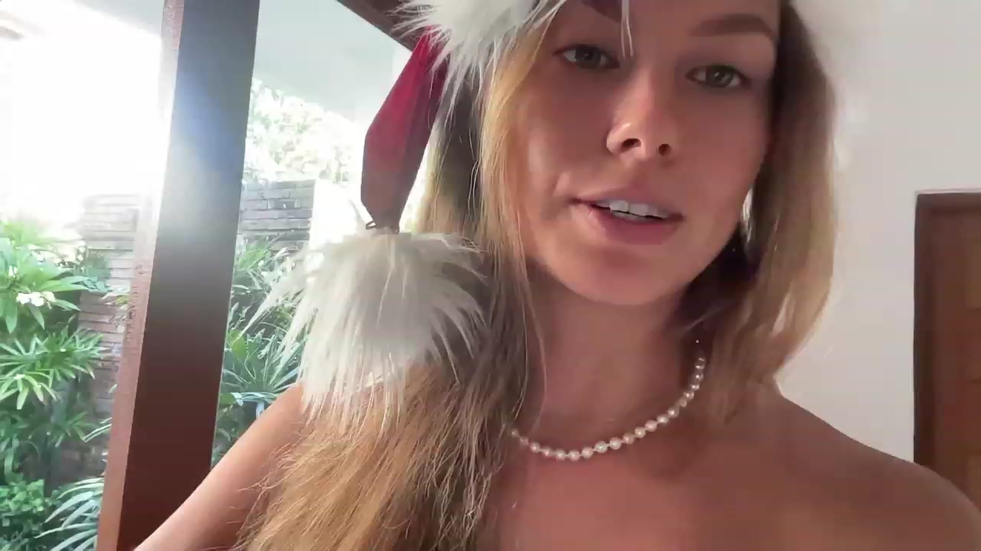 Gallery image thumbnail from JasSurfGirl's myfreecams stream on, 12/23/2023, 23:42 image 12 of 20