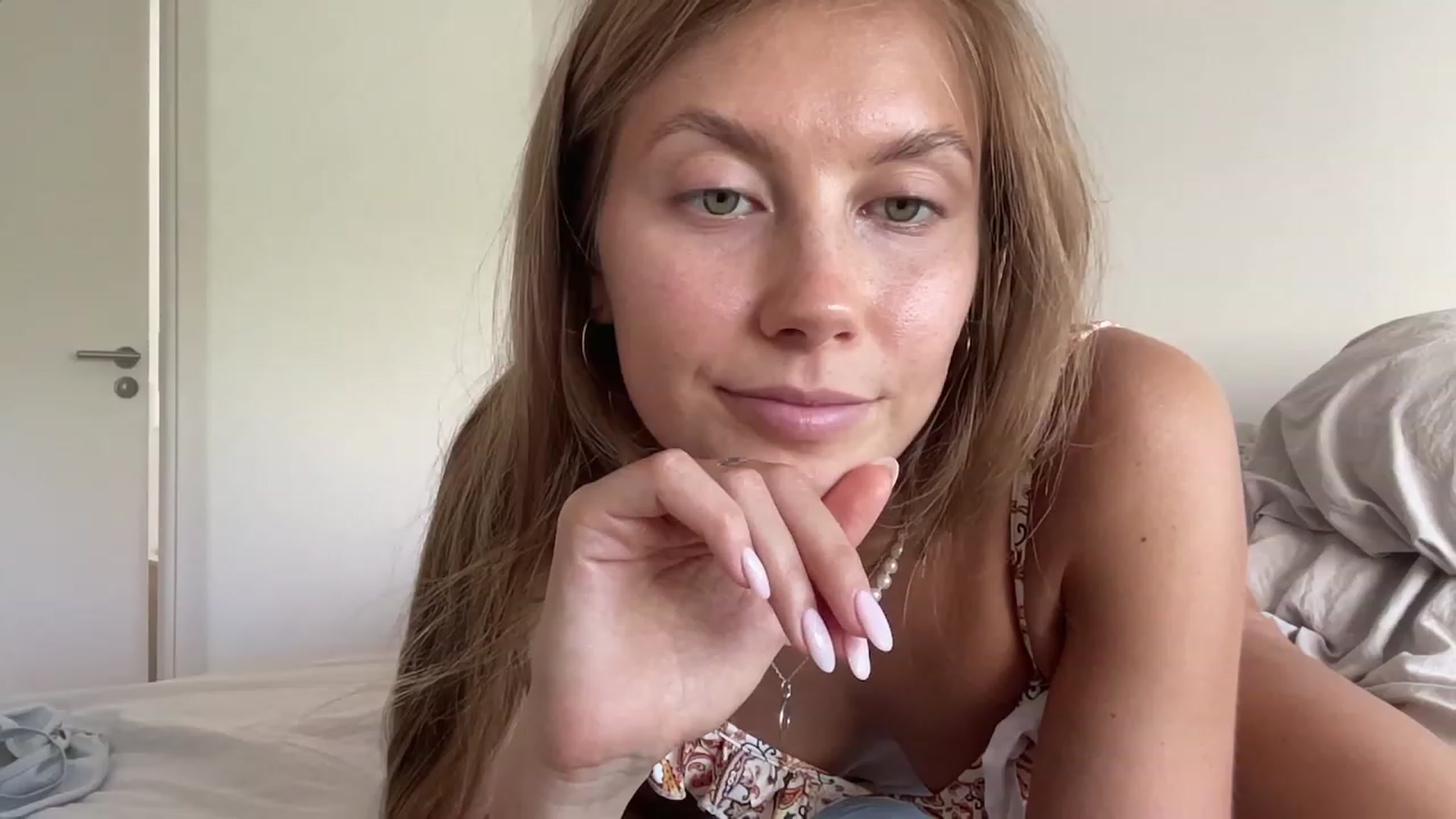 Gallery image thumbnail from JasSurfGirl's myfreecams stream on, 01/27/2024, 14:41 image 3 of 20