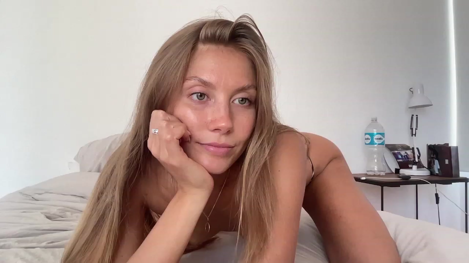 Gallery image thumbnail from JasSurfGirl's myfreecams stream on, 01/30/2024, 14:02 image 2 of 20