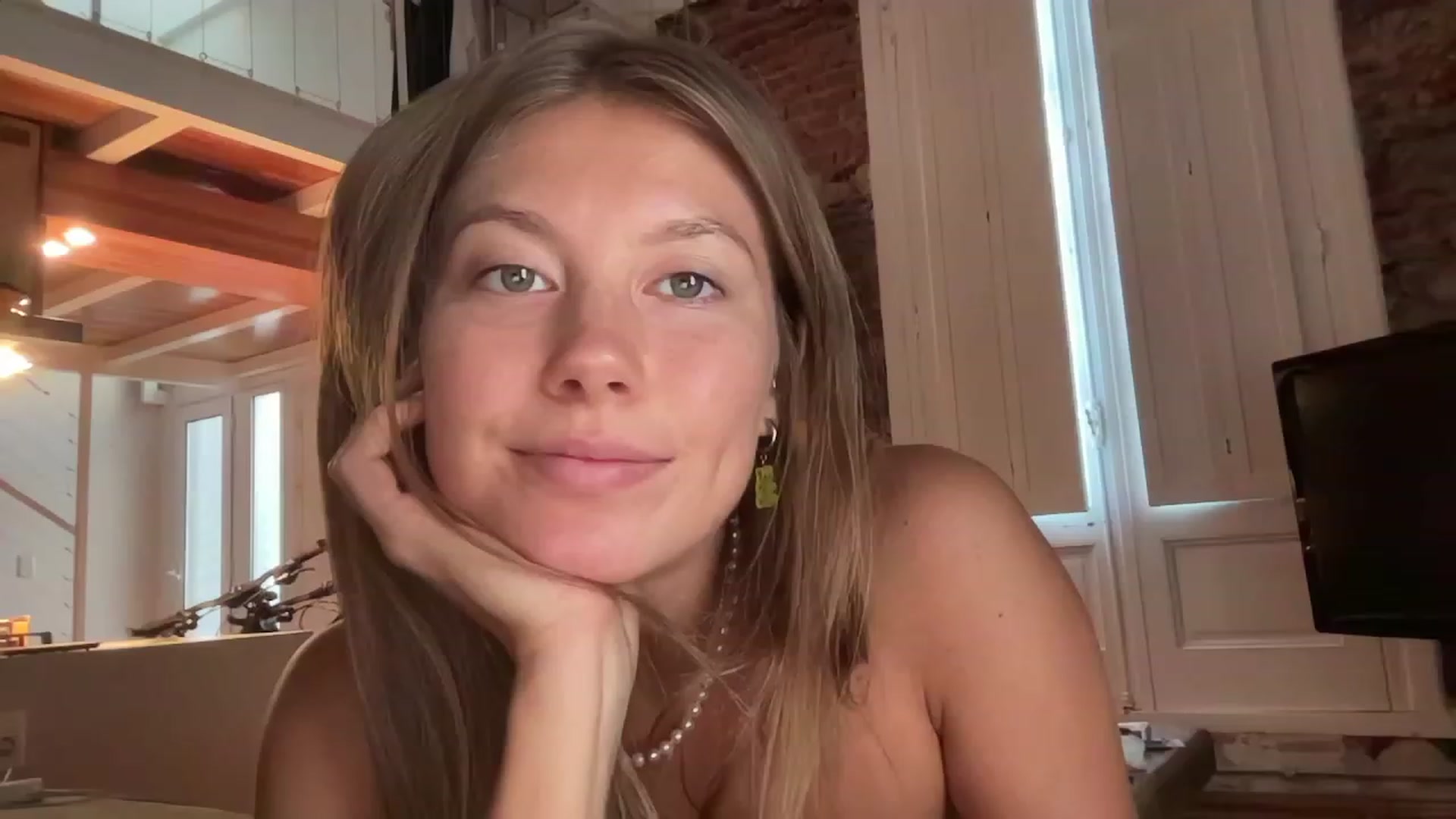 Gallery image thumbnail from JasSurfGirl's myfreecams stream on, 02/09/2024, 09:58 image 15 of 20