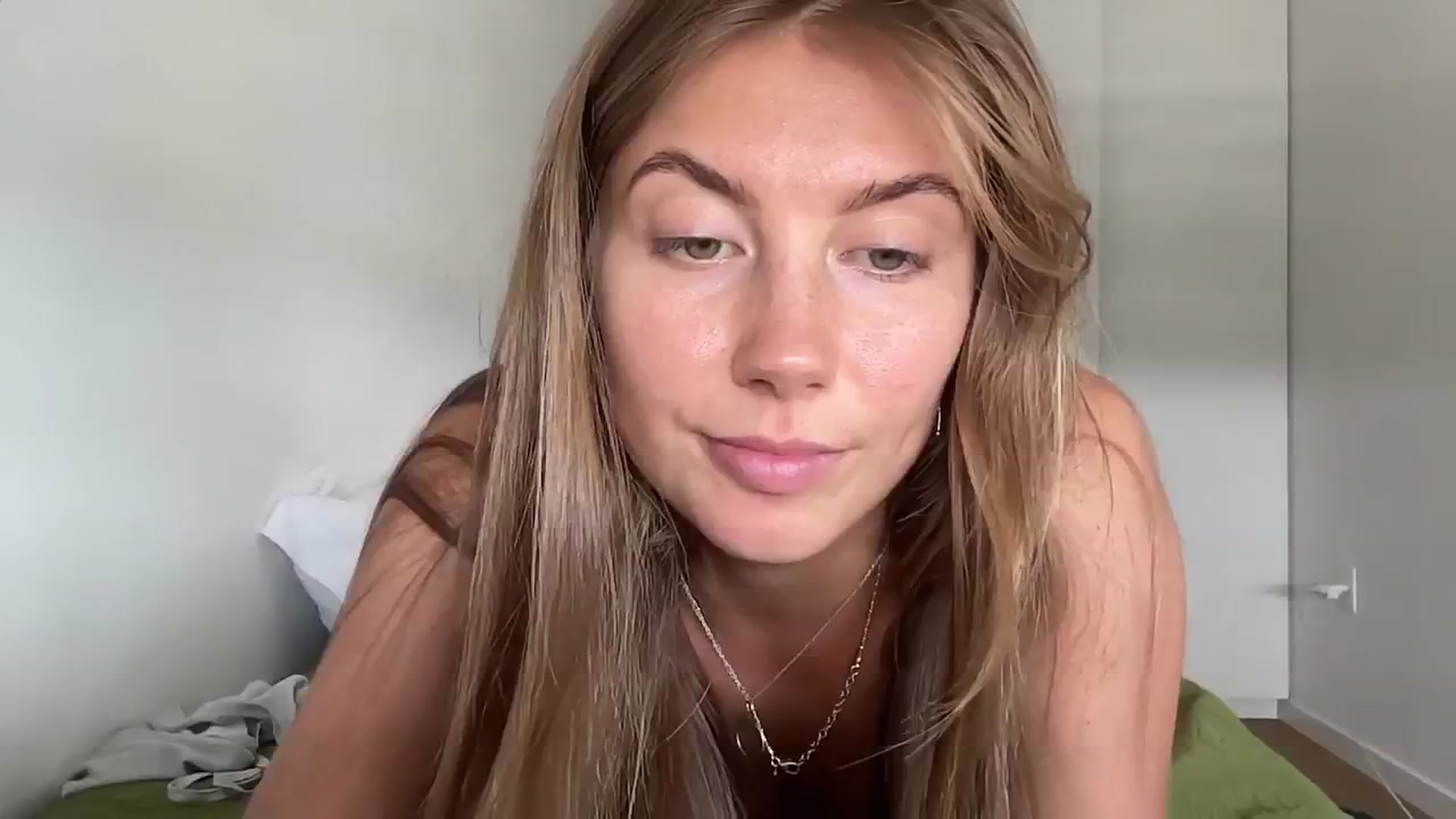 Gallery image thumbnail from JasSurfGirl's myfreecams stream on, 02/18/2024, 15:26 image 14 of 20