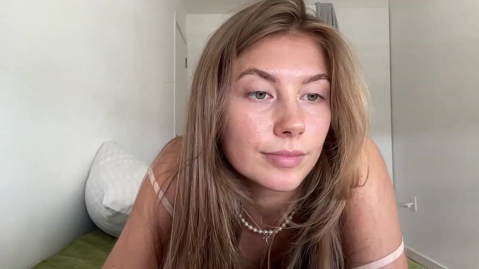 Gallery image thumbnail from JasSurfGirl's myfreecams stream on, 02/23/2024, 14:25 image 7 of 20