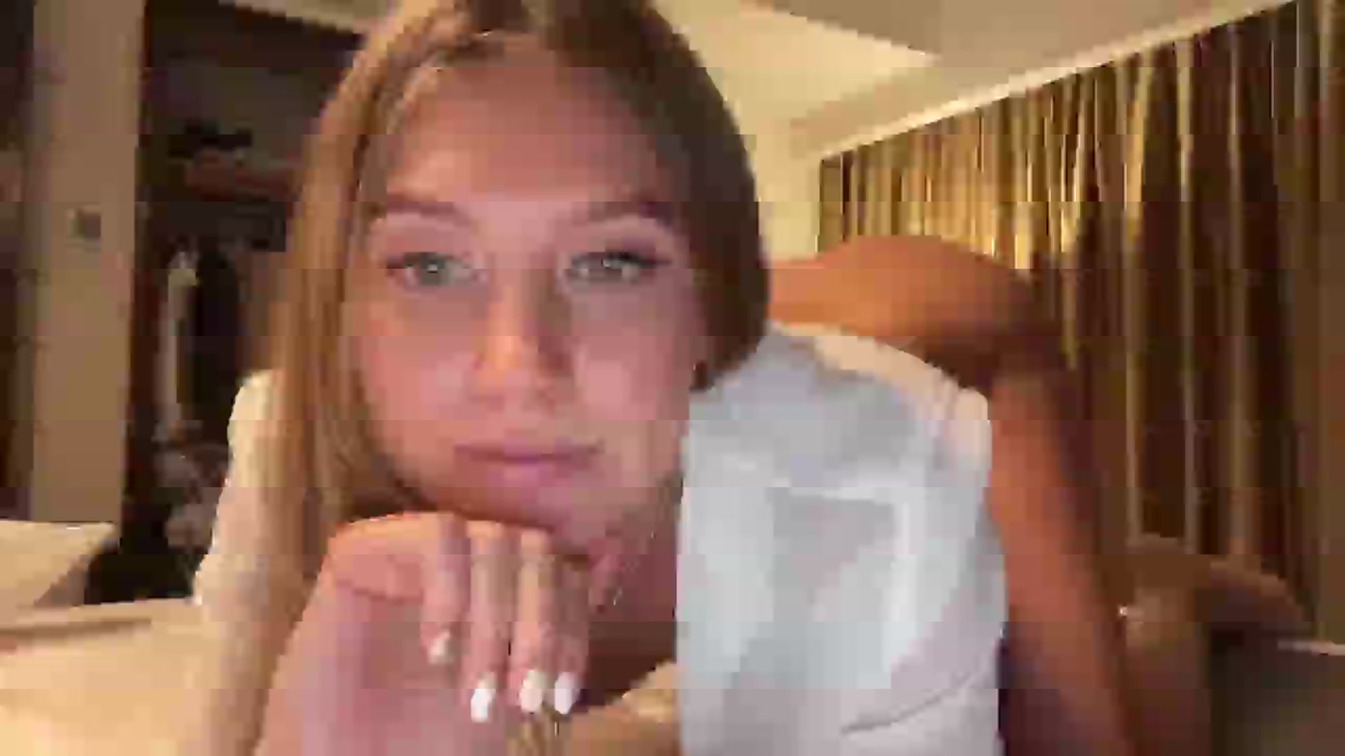 Gallery image thumbnail from JasSurfGirl's myfreecams stream on, 05/04/2024, 21:22 image 4 of 20