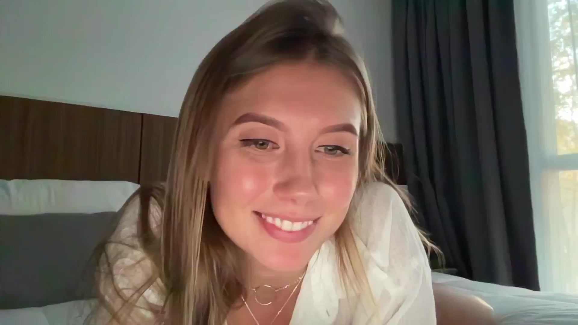 Gallery image thumbnail from JasSurfGirl's myfreecams stream on, 05/10/2024, 20:52 image 12 of 20