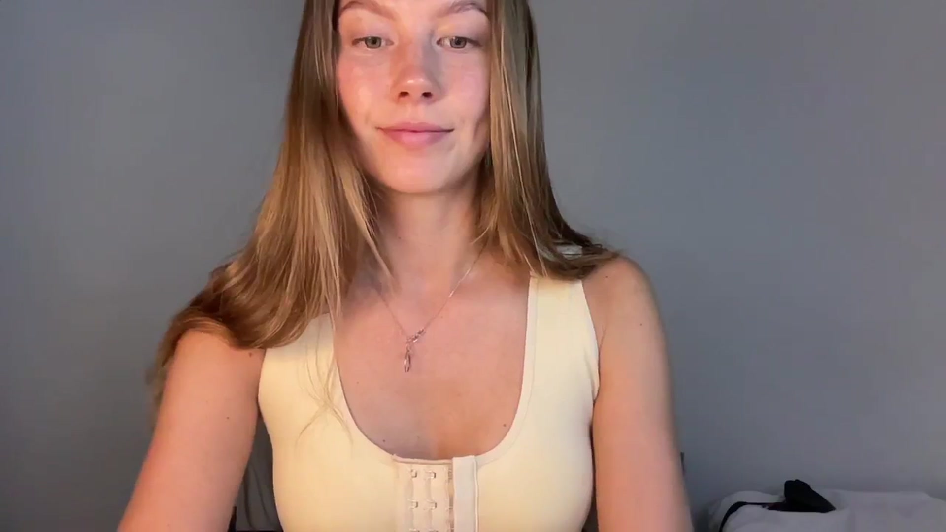 Gallery image thumbnail from JasSurfGirl's myfreecams stream on, 06/10/2024, 06:57 image 4 of 20
