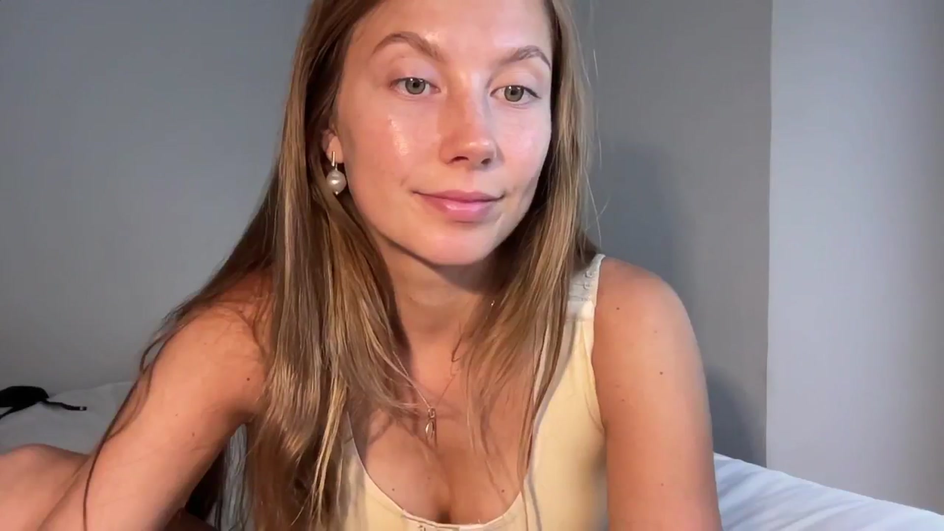 Gallery image thumbnail from JasSurfGirl's myfreecams stream on, 06/10/2024, 06:57 image 16 of 20