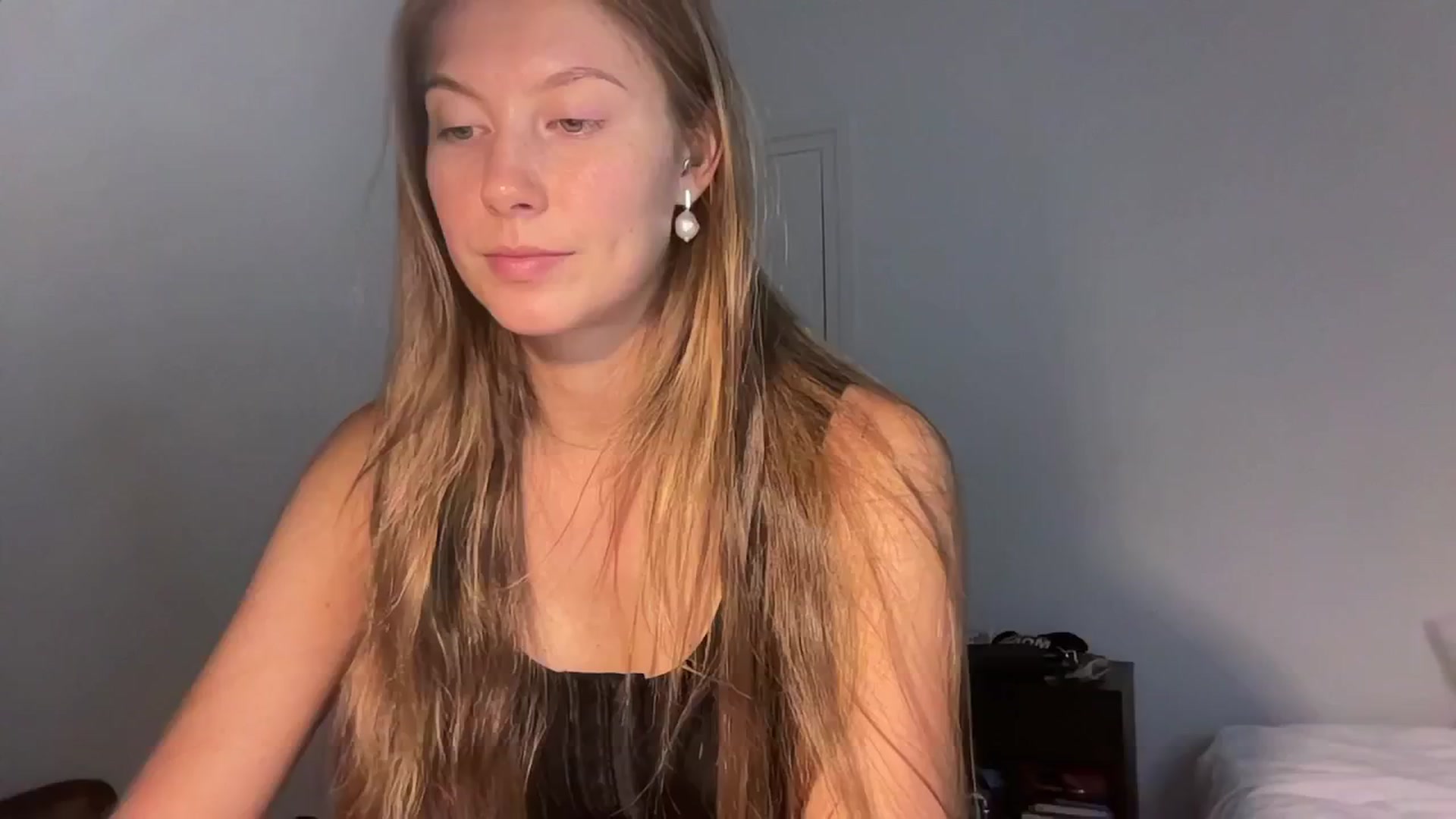 Gallery image thumbnail from JasSurfGirl's myfreecams stream on, 06/11/2024, 04:35 image 19 of 20