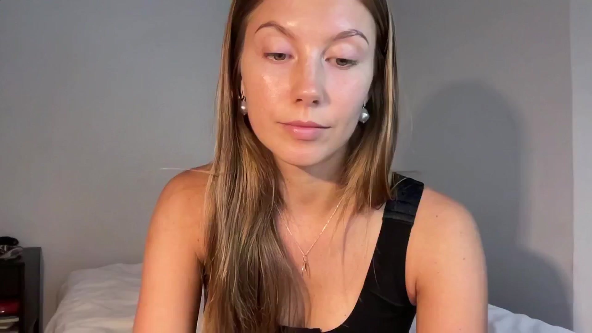 Gallery image thumbnail from JasSurfGirl's myfreecams stream on, 06/11/2024, 06:01 image 19 of 20