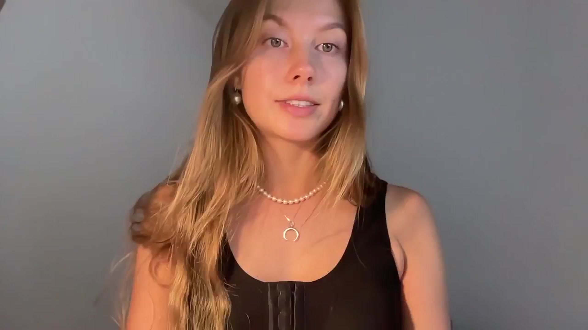 Gallery image thumbnail from JasSurfGirl's myfreecams stream on, 06/13/2024, 05:49 image 16 of 20