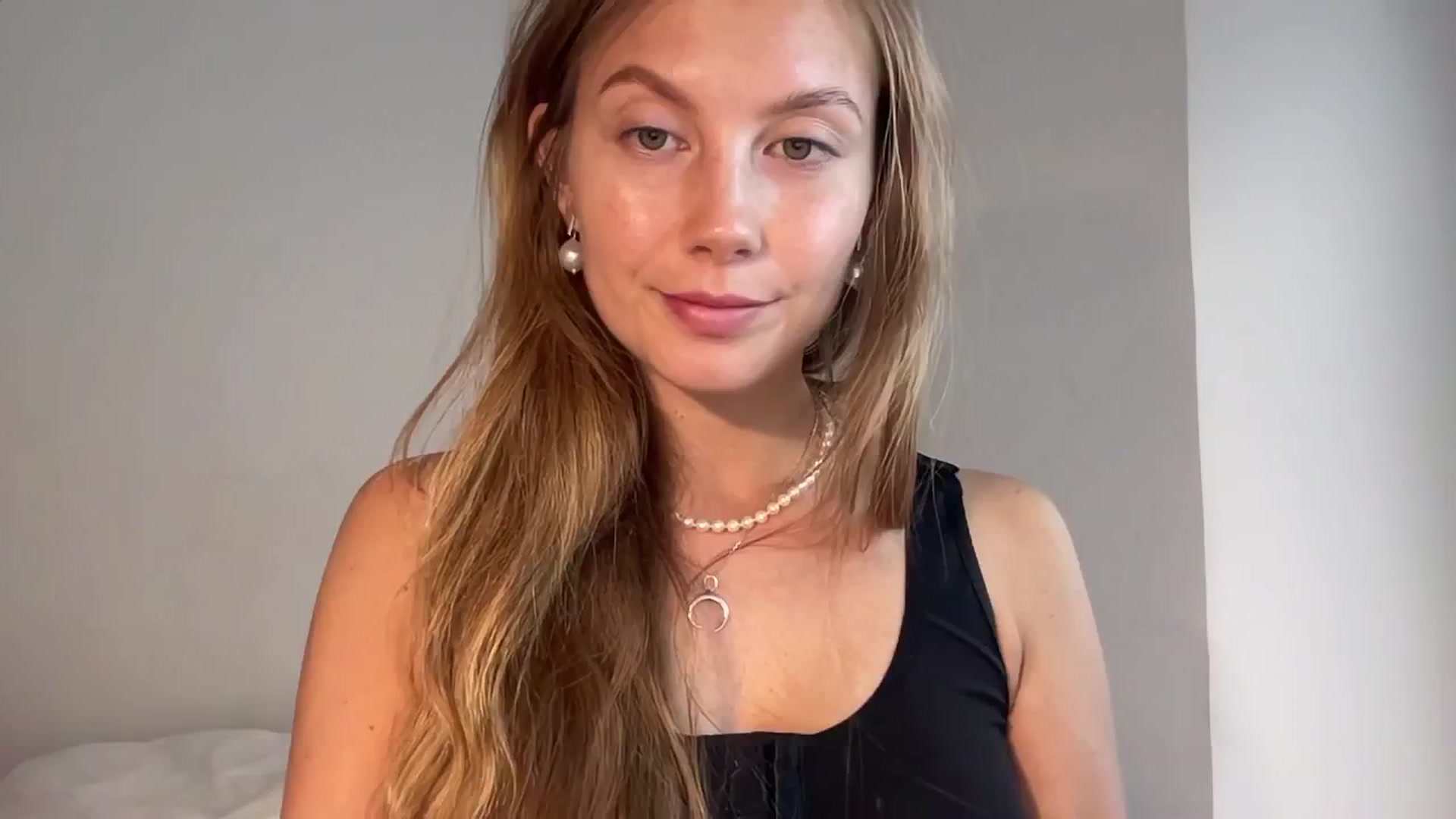 Gallery image thumbnail from JasSurfGirl's myfreecams stream on, 06/13/2024, 06:46 image 15 of 20