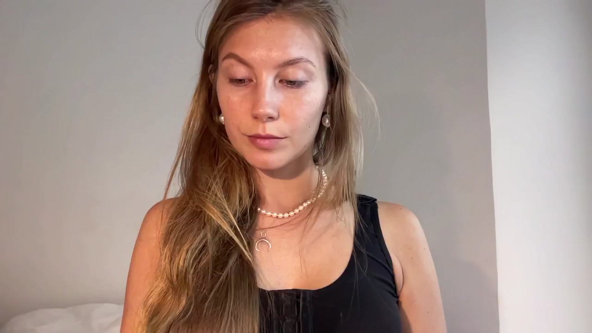 Gallery image thumbnail from JasSurfGirl's myfreecams stream on, 06/13/2024, 06:46 image 18 of 20