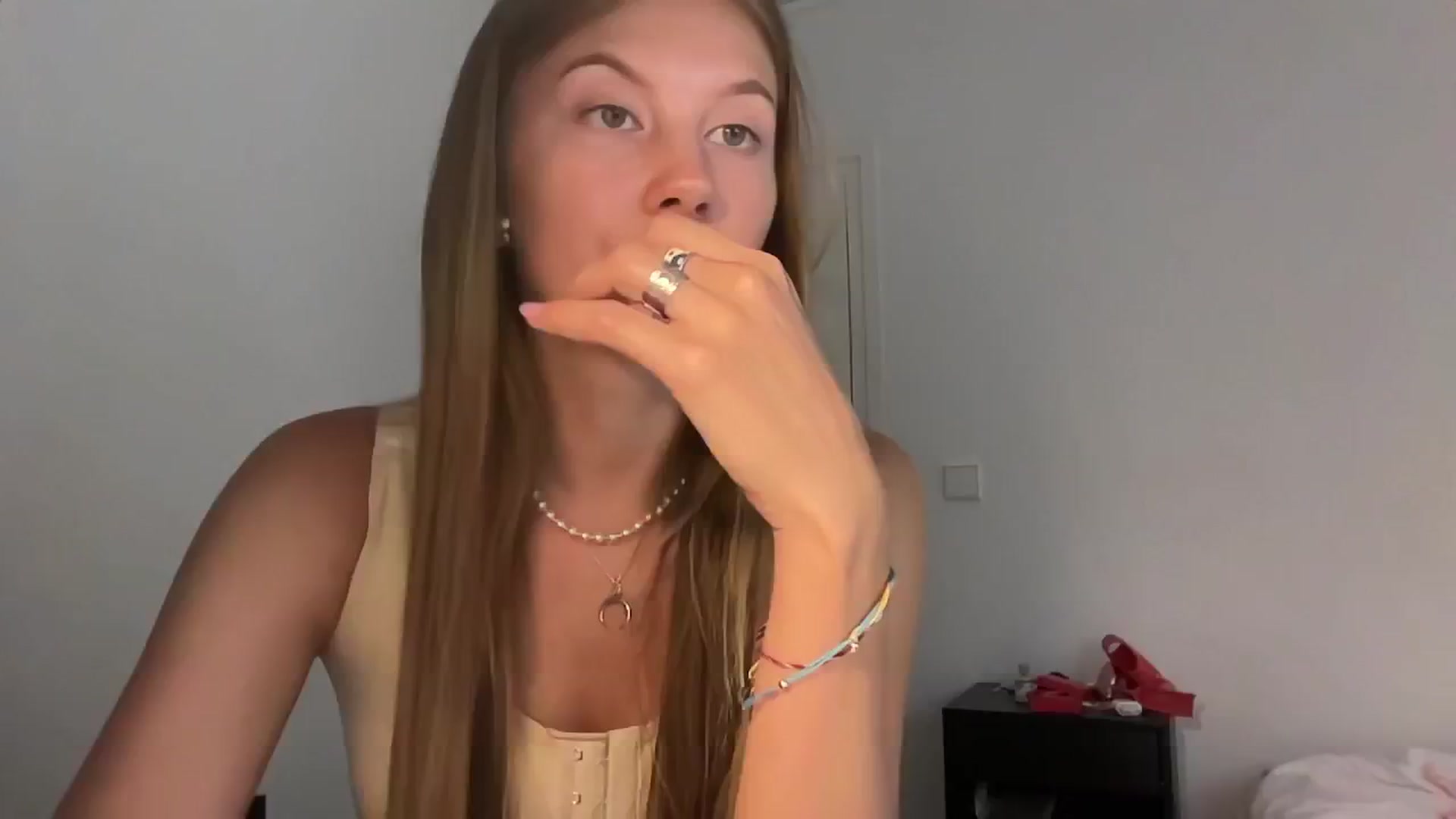 Gallery image thumbnail from JasSurfGirl's myfreecams stream on, 06/14/2024, 06:22 image 16 of 20