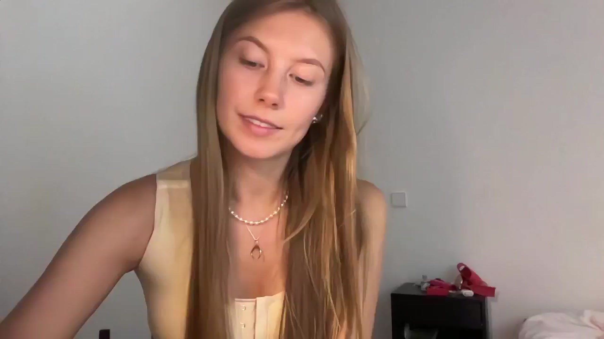 Gallery image thumbnail from JasSurfGirl's myfreecams stream on, 06/14/2024, 06:22 image 17 of 20