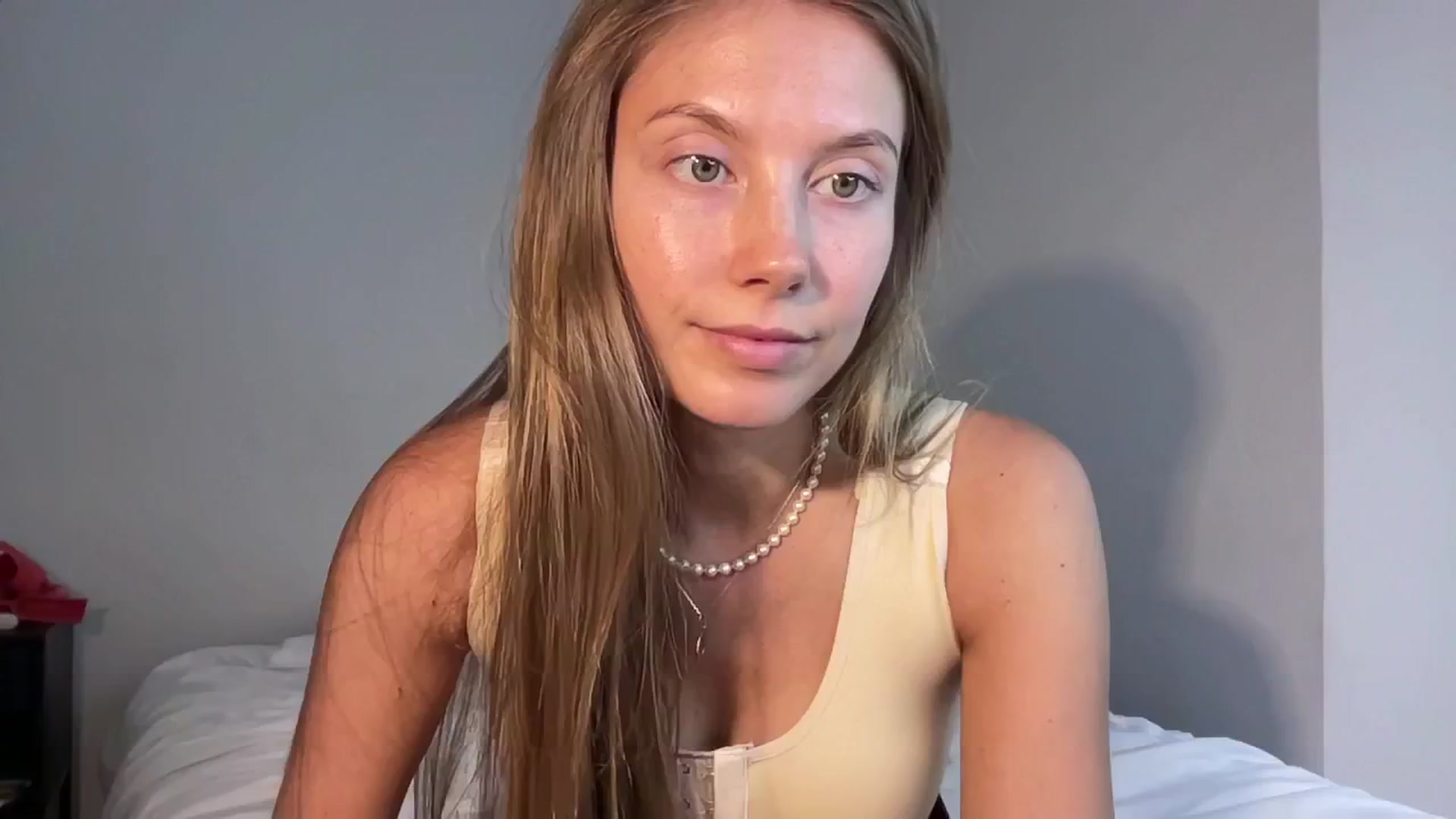 Gallery image thumbnail from JasSurfGirl's myfreecams stream on, 06/14/2024, 06:56 image 10 of 20