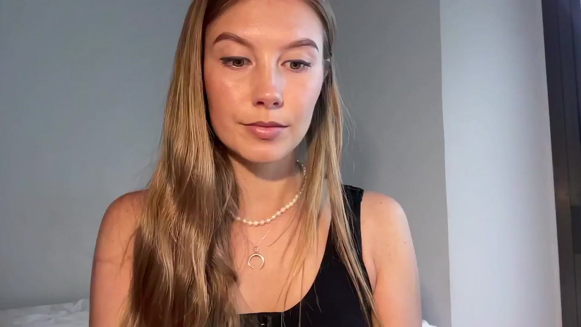 Gallery image thumbnail from JasSurfGirl's myfreecams stream on, 06/15/2024, 06:11 image 8 of 20
