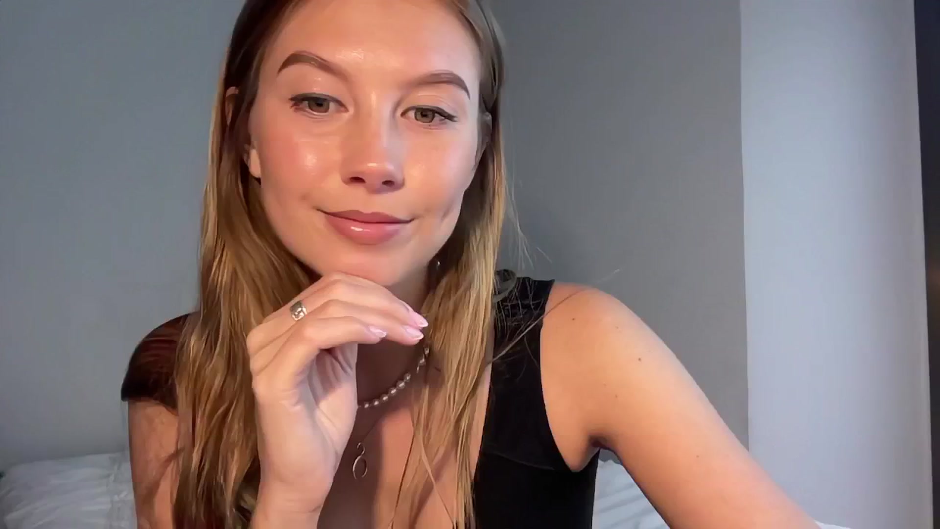 Gallery image thumbnail from JasSurfGirl's myfreecams stream on, 06/15/2024, 06:11 image 15 of 20