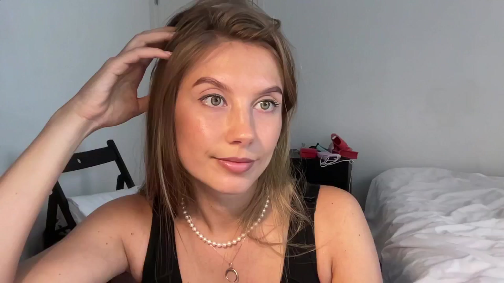 Gallery image thumbnail from JasSurfGirl's myfreecams stream on, 06/15/2024, 07:15 image 6 of 20